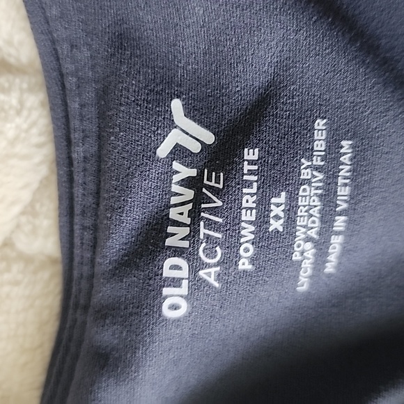 OLD NAVY ACTIVE WOMAN'S MUSCLE TOP XXL - Picture 8 of 11